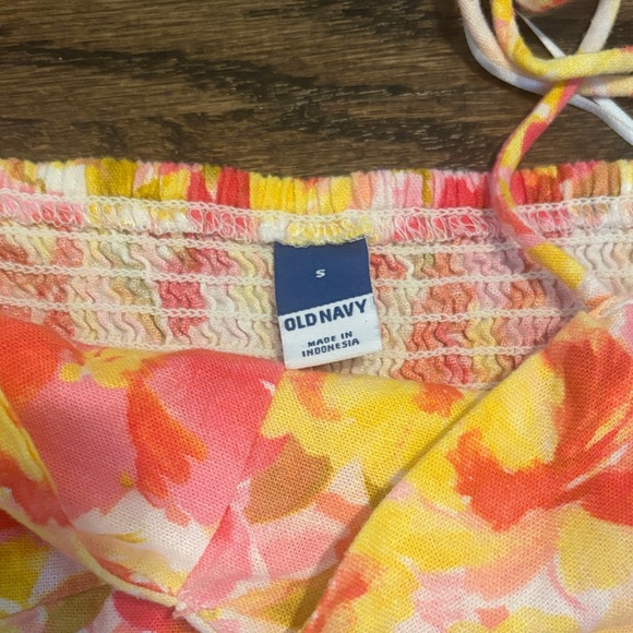 Old Navy Floral Camisole in Pink and Yellow - Picture 2 of 5